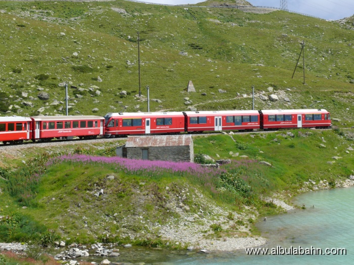P1120481.JPG - Bernina
