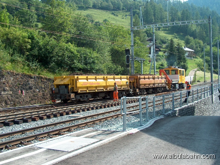HPIM1695.JPG - Baustelle Bahnhof Filisur