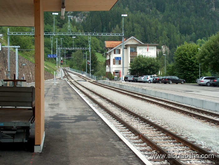 HPIM3338.JPG - Bahnhof Filisur