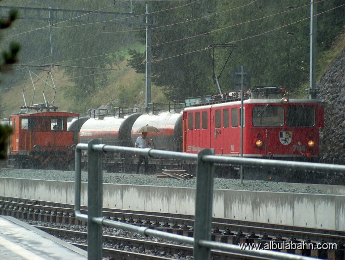 HPIM1934.JPG - Bahnhof Filisur
