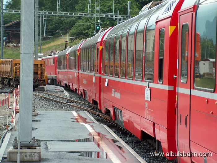 HPIM1943.JPG - Bahnhof Filisur