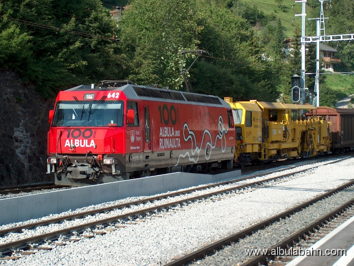 HPIM2171.JPG - Bahnhof Filisur