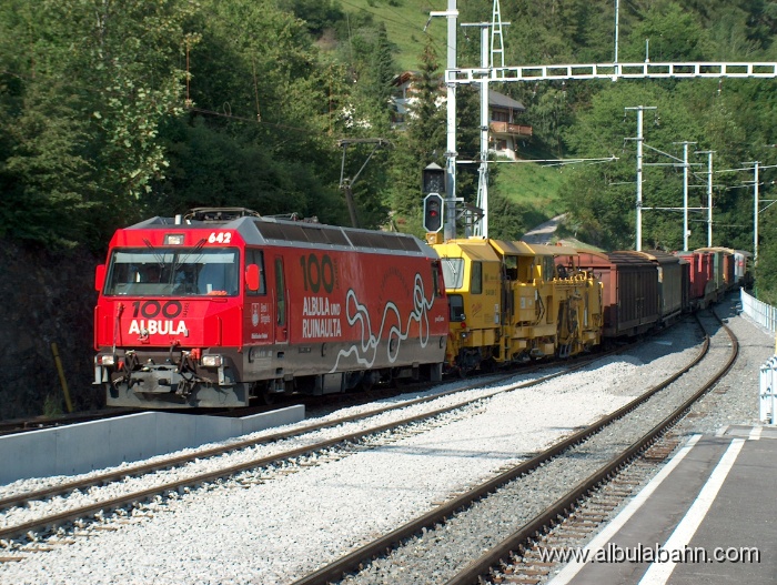 HPIM2172.JPG - Bahnhof Filisur