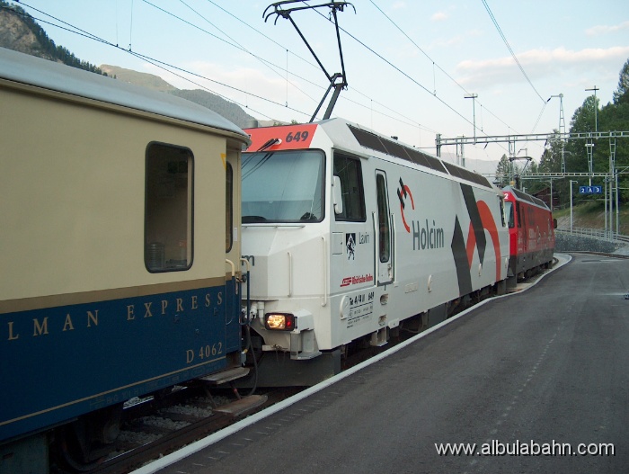 HPIM3648.JPG - Bahnhof Filisur