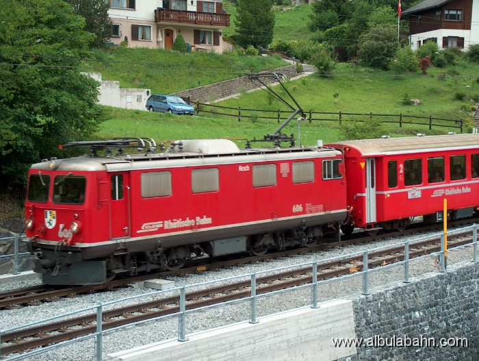 HPIM3780.JPG - Bahnhof Filisur