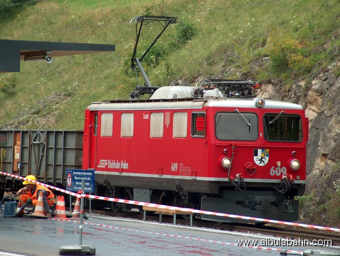 HPIM3804.JPG - Bahnhof Filisur
