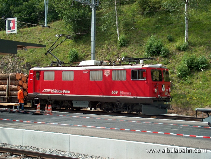 HPIM3899.JPG - Bahnhof Filisur