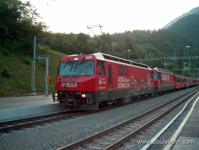 HPIM3939.JPG - Bahnhof Filisur