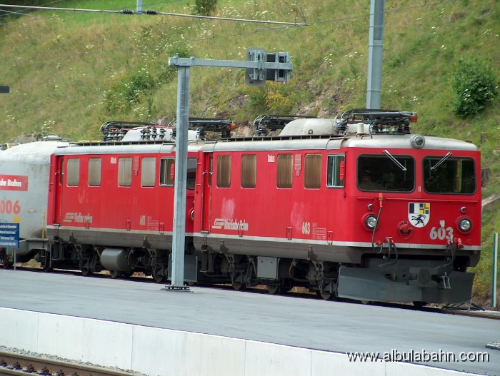 HPIM4115.JPG - Bahnhof Filisur
