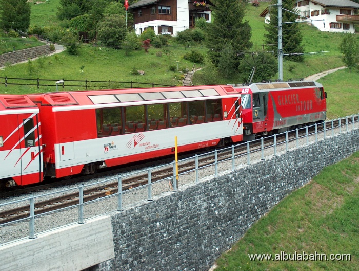 HPIM4119.JPG - Bahnhof Filisur