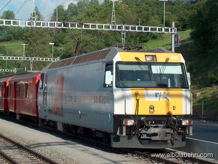 HPIM4150.JPG - Bahnhof Filisur