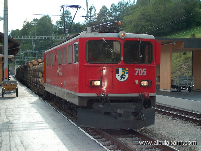 HPIM4258.JPG - Bahnhof Filisur