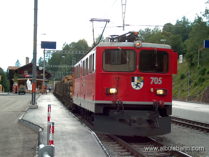 HPIM4263.JPG - Bahnhof Filisur