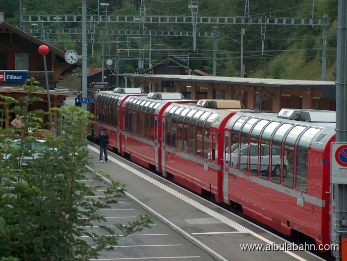 HPIM5031.JPG - Bahnhof Filisur