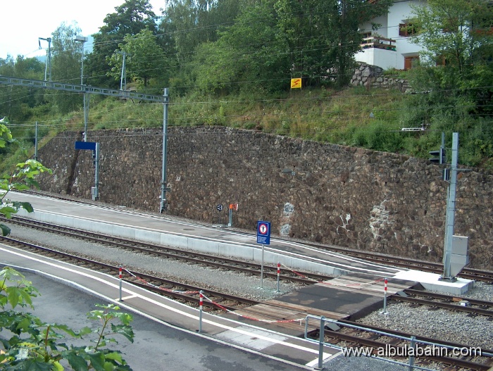 HPIM5038.JPG - Bahnhof Filisur