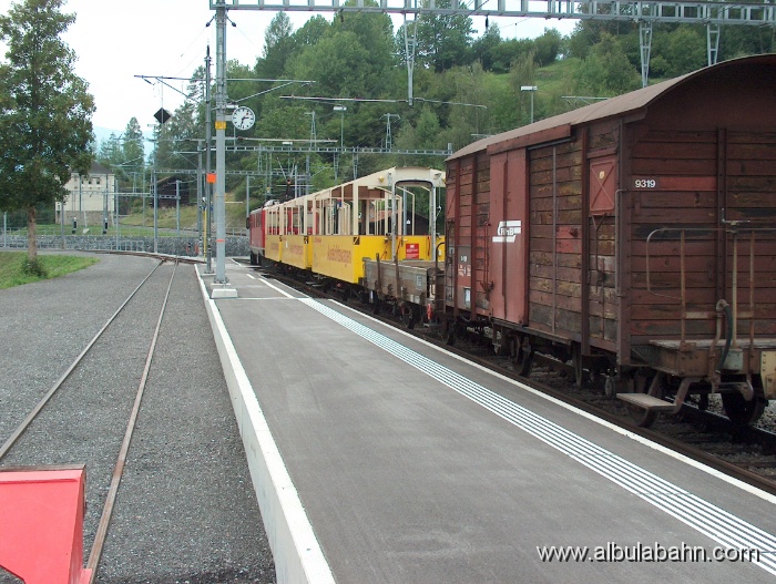 HPIM5104.JPG - Bahnhof Filisur