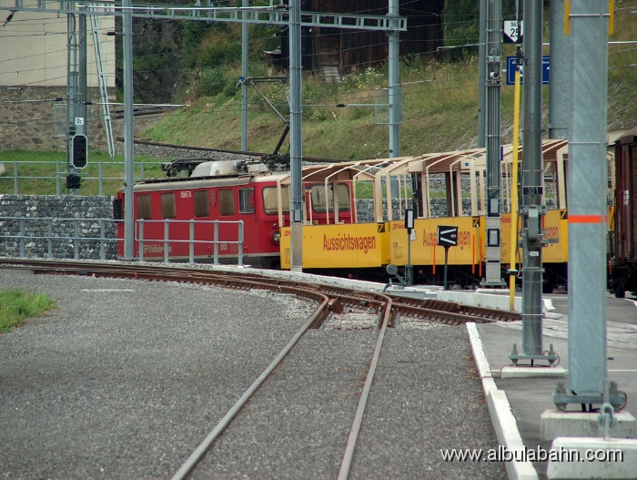 HPIM5105.JPG - Bahnhof Filisur