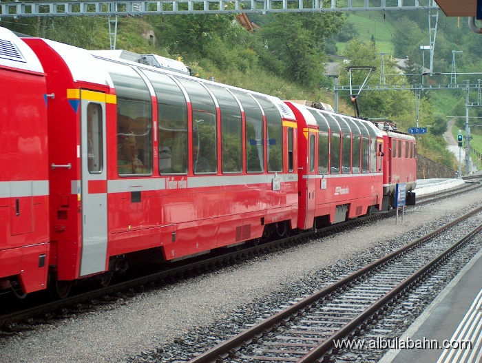 HPIM5147.JPG - Bahnhof Filisur