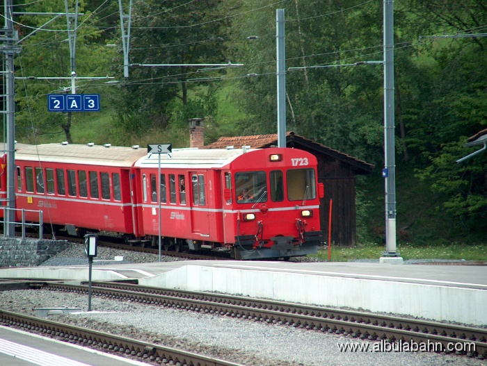HPIM5220.JPG - Bahnhof Filisur