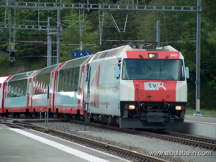 HPIM5221.JPG - Bahnhof Filisur