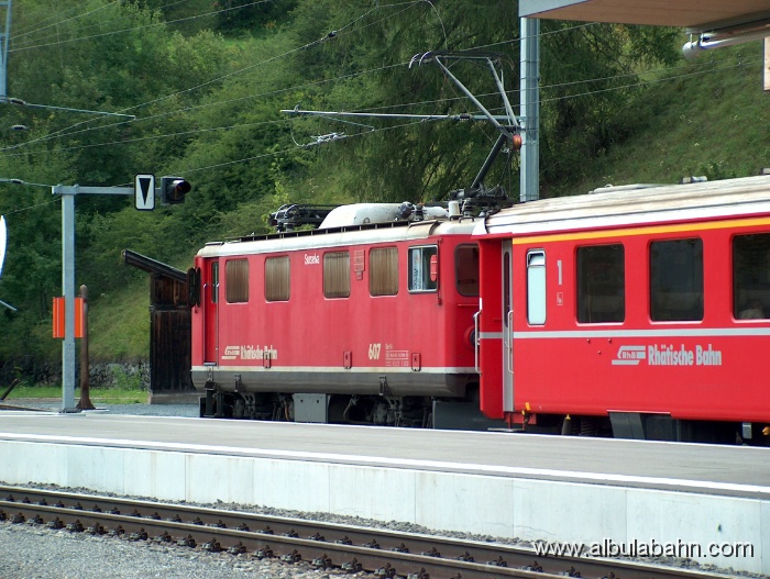 HPIM5226.JPG - Bahnhof Filisur