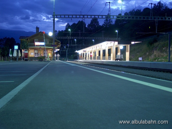 HPIM5251.JPG - Bahnhof Filisur