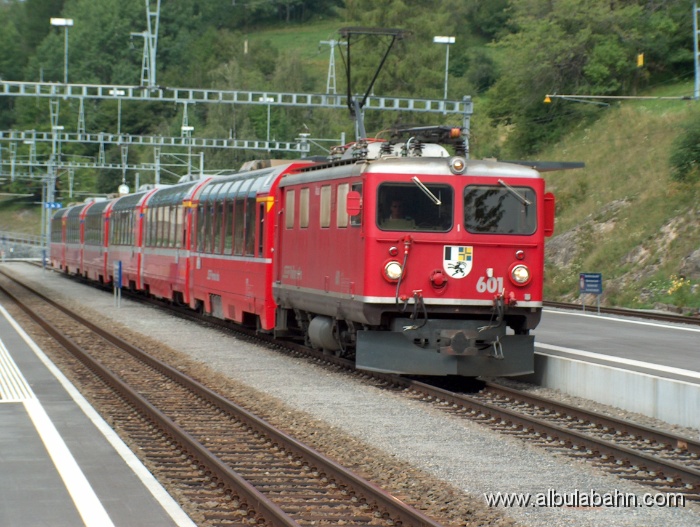 HPIM5274.JPG - Bahnhof Filisur