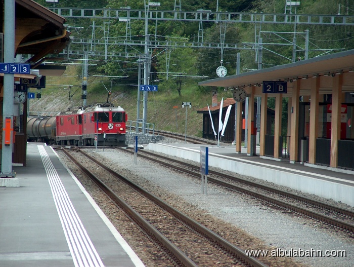 HPIM5345.JPG - Bahnhof Filisur