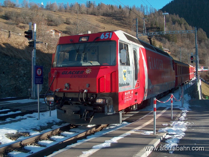 HPIM5744.JPG - Bahnhof Filisur