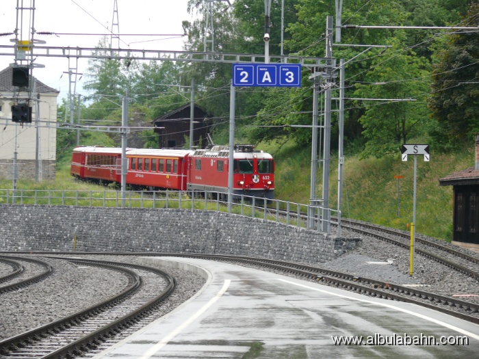 P1010845.JPG - Bahnhof Filisur