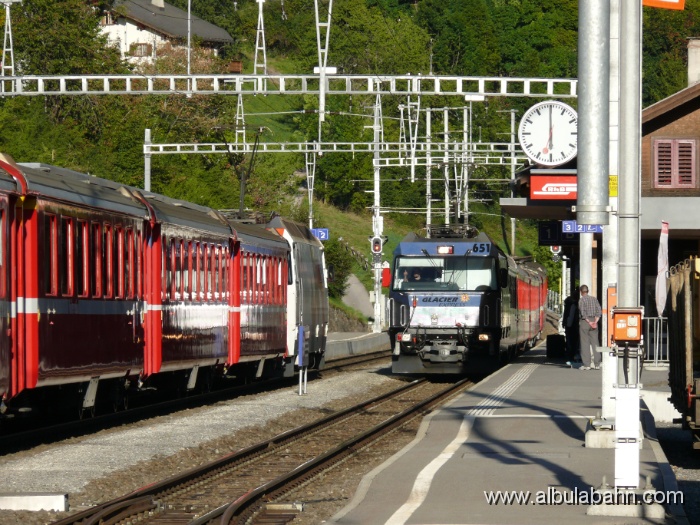 P1070784.JPG - Bahnhof Filisur