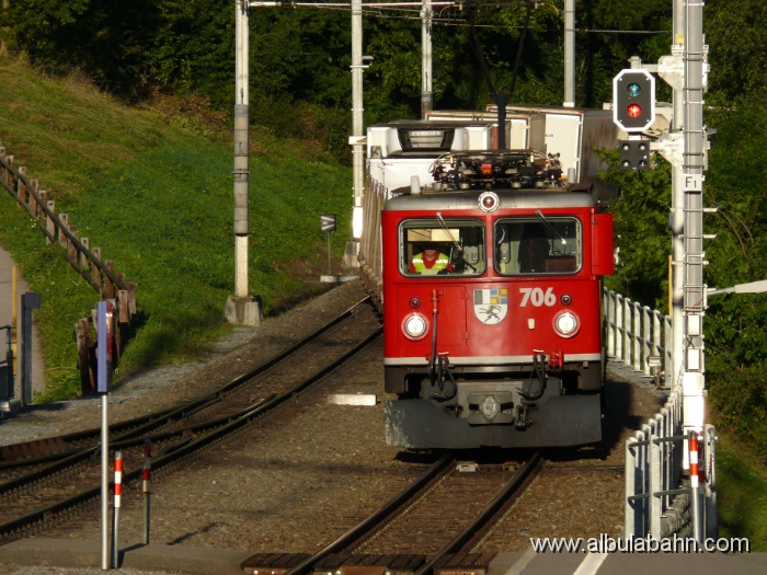 P1070798.JPG - Bahnhof Filisur