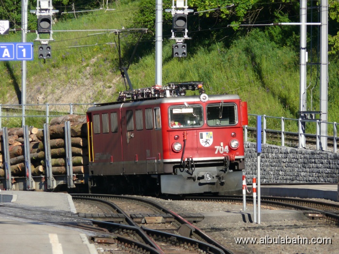 P1100048.JPG - Bahnhof Filisur