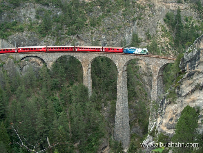 HPIM1747.JPG - Landwasserviadukt