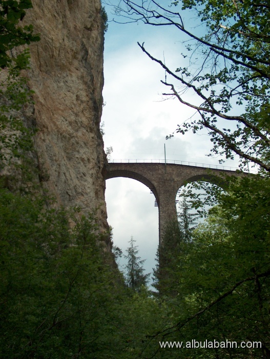 HPIM1852.JPG - Landwasserviadukt