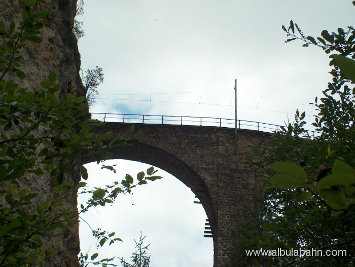 HPIM5323.JPG - Landwasserviadukt