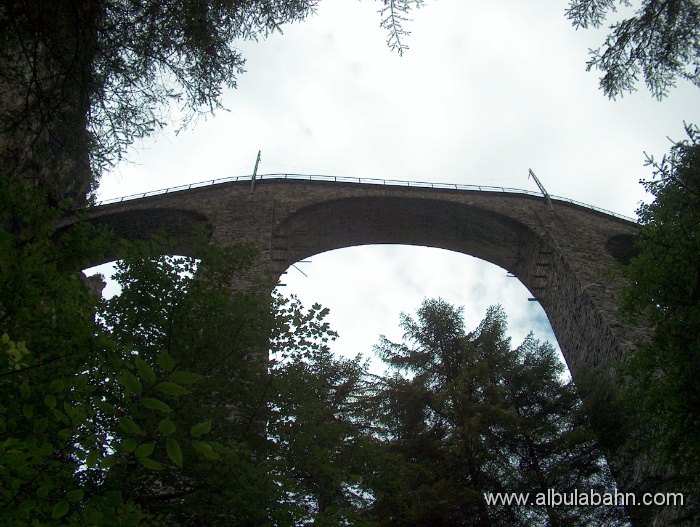 HPIM5326.JPG - Landwasserviadukt
