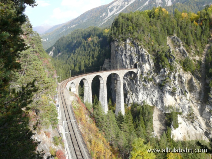 P1010173.JPG - Landwasserviadukt