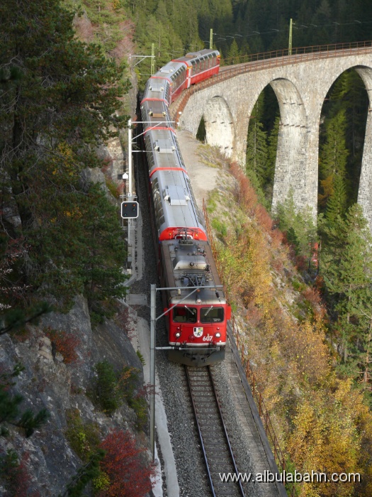 P1010200.JPG - Landwasserviadukt