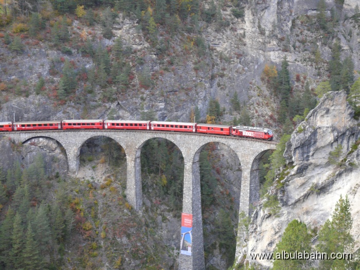 P1010319.JPG - Landwasserviadukt