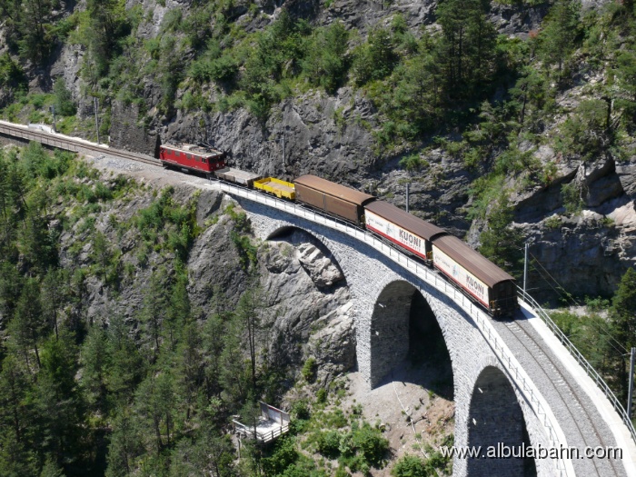 P1050362.JPG - Landwasserviadukt