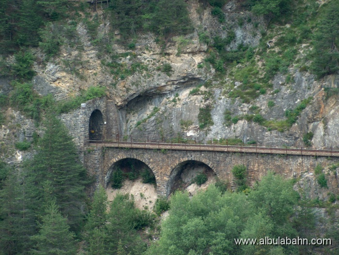 HPIM1734.JPG - Lehnenviadukt