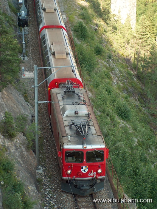 HPIM2161.JPG - Lehnenviadukt