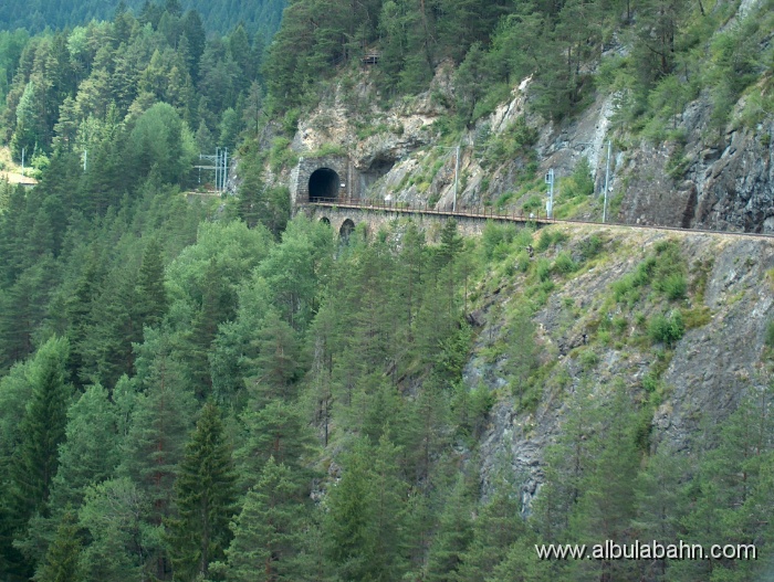 HPIM3506.JPG - Lehnenviadukt