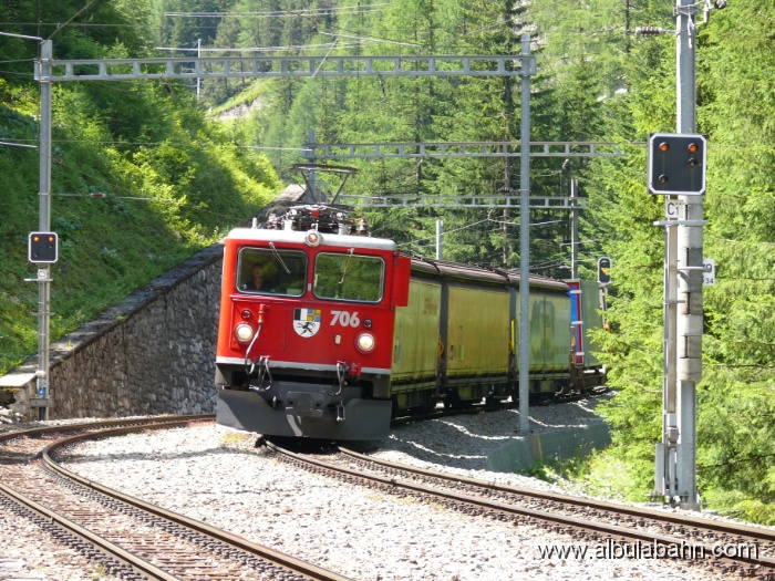 P1150457.JPG - Ausweichstelle Muot