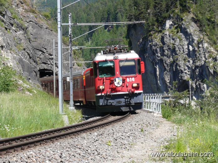 P1100269.JPG - Nach dem Landwasservaviadukt