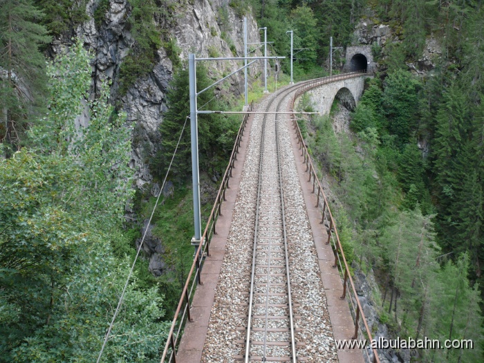P1020759.JPG - Stulsertobelviadukt