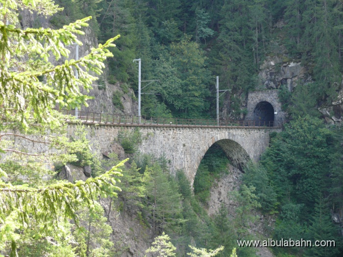 P1020831.JPG - Stulsertobelviadukt