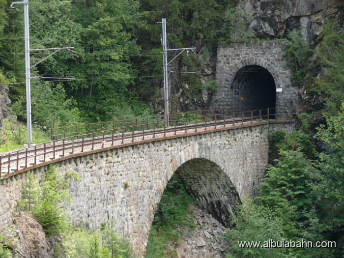 P1020837.JPG - Stulsertobelviadukt