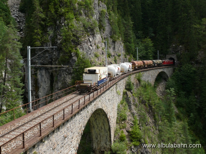 P1020894.JPG - Stulsertobelviadukt